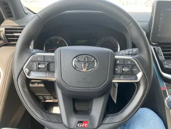 Toyota Land cruiser GR Sport 3.3 L twin turbo diesel 2022