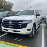 Toyota Land cruiser GXR 3.3 L twin turbo diesel 2022 - Thumbnail 2