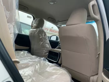 Toyota Land cruiser GXR 3.3 L twin turbo diesel 2022