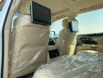 Lexus LX 570 Signature 2021 model
