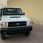 Toyota Land cruiser pickup double cabin diesel 4.5 L V8 2022 - Thumbnail 7