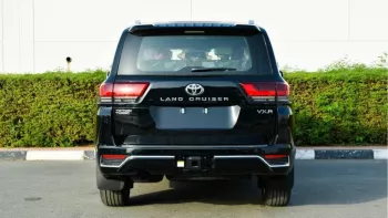 Toyota Land cruiser VXR 3.3L twin turbo diesel full option
