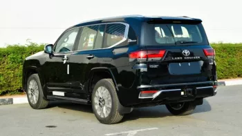 Toyota Land cruiser VXR 3.3L twin turbo diesel full option