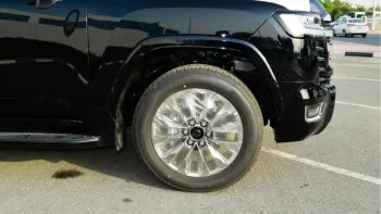 Toyota Land cruiser VXR 3.3L twin turbo diesel full option