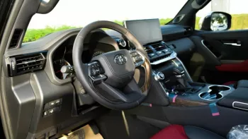 Toyota Land cruiser VXR 3.3L twin turbo diesel full option