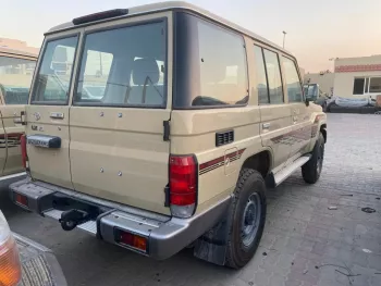 Toyota Land cruiser hardtop petrol 4.0L V6 2022 model 5 doors