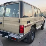 Toyota Land cruiser hardtop petrol 4.0L V6 2022 model 5 doors - Thumbnail 4