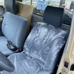 Toyota Land cruiser pickup/ diesel 4.2L V6 / difflock and power windows/ GCC specs - Thumbnail 10