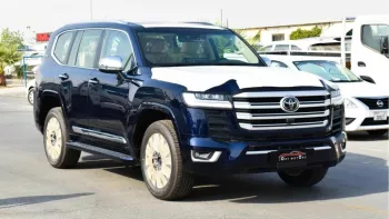 Toyota Land Cruiser VX 3.3 L twin turbo diesel 2022