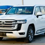 Toyota Land Cruiser GXR 3.3 L twin turbo diesel2022 - Thumbnail 2