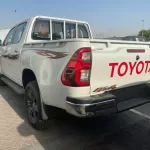 Toyota Hilux diesel 2.4L Manual transmission Full Option 2022 - Thumbnail 4