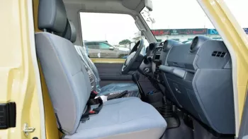 Toyota Land Cruiser LC Pickup Diesel 4.2L V6 Single cabin 2022