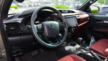 Toyota Hilux adventure Petrol 4.0L V6 A/T 2022