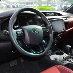 Toyota Hilux adventure Petrol 4.0L V6 A/T 2022 - Thumbnail 9