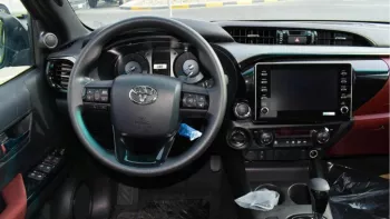 Toyota Hilux adventure Petrol 4.0L V6 A/T 2022