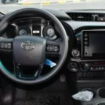 Toyota Hilux adventure Petrol 4.0L V6 A/T 2022 - Thumbnail 12