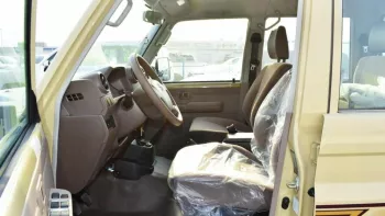 Toyota Land Cruiser pickup Diesel 4.5L V8 double cabin 2022