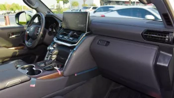 Toyota Land Cruiser GXR 3.5L twin turbo 2022