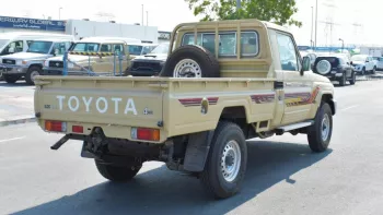 Toyota Land Cruiser pickup single cabin petrol 4.0L V6 2021 model