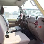 Toyota Land Cruiser pickup single cabin petrol 4.0L V6 2021 model - Thumbnail 13