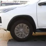 Toyota Fortuner Diesel 2.8L V4 full option with radar and camera 360 / 2022 model - Thumbnail 4