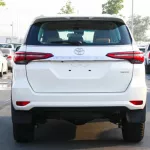 Toyota Fortuner Diesel 2.8L V4 full option with radar and camera 360 / 2022 model - Thumbnail 7