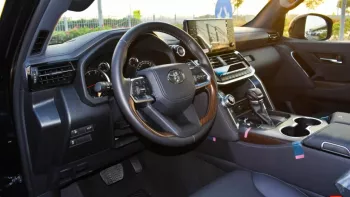 Toyota Land Cruiser GXR 3.3L diesel twin turbo 2022