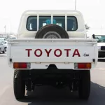 Toyota Land Cruiser pickup double cabin 4.2L diesel 2022 model - Thumbnail 5