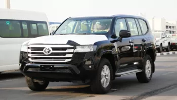 Toyota Land Cruiser GXR 3.5L petrol twin turbo 2022 model without sunroof