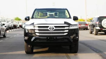 Toyota Land Cruiser GXR 3.5L petrol twin turbo 2022 model without sunroof