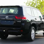 Toyota Land Cruiser GXR 3.5L petrol twin turbo 2022 model without sunroof - Thumbnail 6