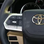 Toyota Land Cruiser GXR 3.5L petrol twin turbo 2022 model without sunroof - Thumbnail 16