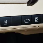 Toyota Camry LE 2.5L basic option 2023 - Thumbnail 8