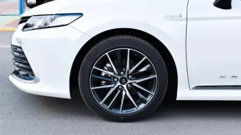 Toyota Camry GLE 2.5l hybrid 2023