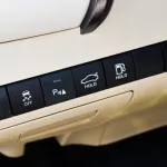 Toyota Camry GLE 2.5l hybrid 2023 - Thumbnail 10