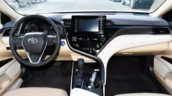 Toyota Camry GLE 2.5l hybrid 2023