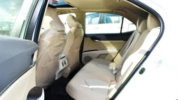Toyota Camry GLE 2.5l hybrid 2023