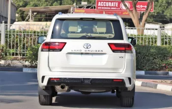 Toyota Land Cruiser L300 VX 4.0L 2022 4WD 