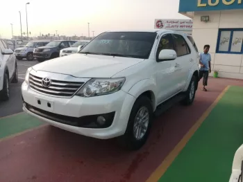 TOYOTA FORTUNER 4X4 2013