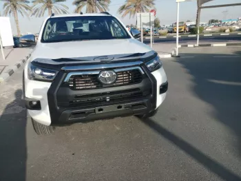 USED TOYOTA HILUX 2017 4X4 D/CAB PICK UP DIESEL ENGINE RIGHT HAND DRIVE