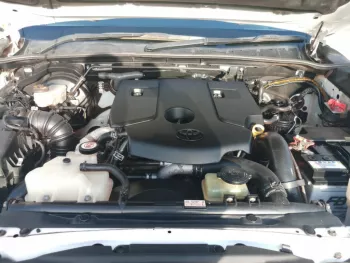 USED TOYOTA HILUX 2017 4X4 D/CAB PICK UP DIESEL ENGINE RIGHT HAND DRIVE