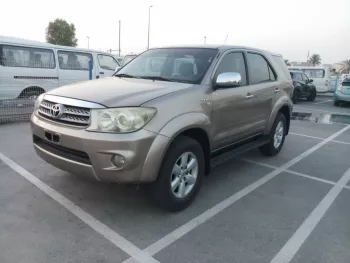 Toyota fortuner 2009
