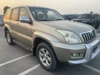 Toyota prado 2005 4x4 golden colour lucky seven motors