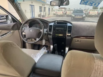 Toyota prado 2005 4x4 golden colour lucky seven motors