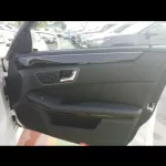 Mercedes e550 2011 japan import - Thumbnail 6
