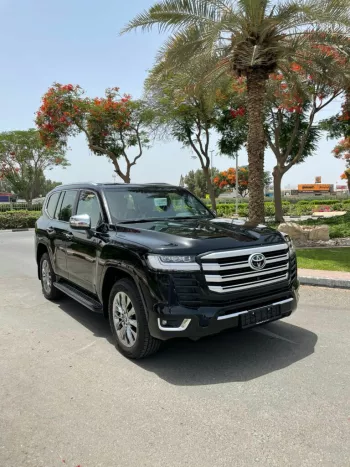 Toyota Land Cruiser VXR Twin Turbo 2022 Model GCC specs