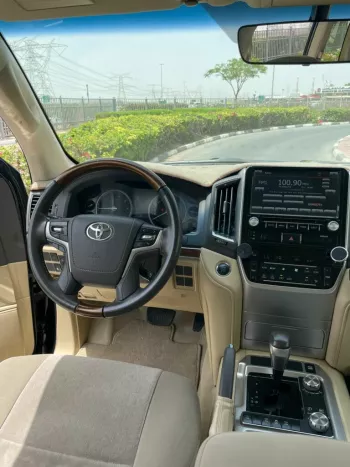 Toyota Land Cruiser EXR V8 5.7L Magnasun Supercharged Engine 2017 Model GCC Specs