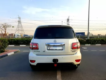 Nissan Patrol LE Platinum 2016 Model GCC specs