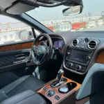 Bentley Bentayga V12 2017 GCC - Thumbnail 9