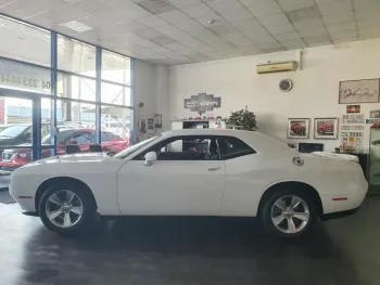 Dodge challenger 6Cyl 2021 RWD
